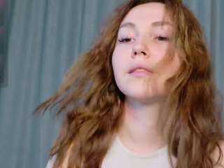 lunaxbaddie Live Webcam on CamSoda