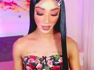 sexylittledoll01 webcam