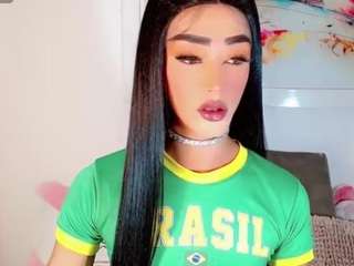 sexylittledoll01 webcam