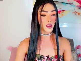 sexylittledoll01