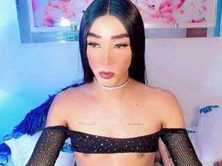 sexylittledoll01
