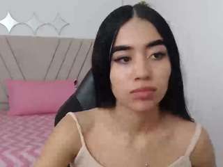 Live webcam model xoxo-melany on Soda Cams