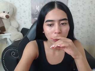 Este modelo está ao vivo agora. xoxo-melany