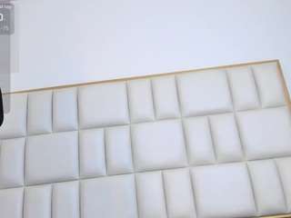 abigail-johnson live cam profile