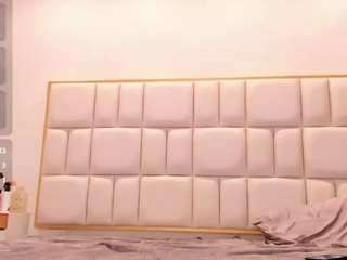 abigail-johnson webcam