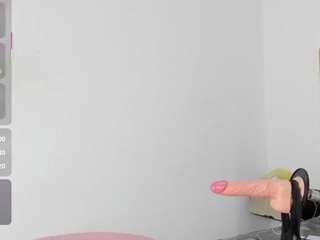 abigail-johnson's live room