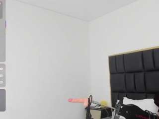 abigail-johnson live webcam show