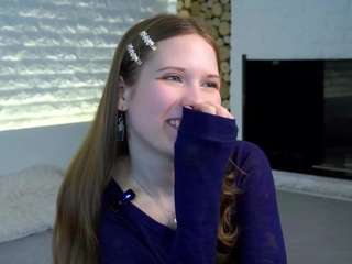 Live webcam model breannbuglisi on Soda Cams