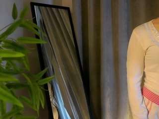 le modèle breannbuglisi est en webcam porno dans un show sur le site camsoda, il possède les tags suivants: ass bouncing,blue eyes,no drinking,no smoking,red hair,teen 18,thin,tiny tits,young adult,hd