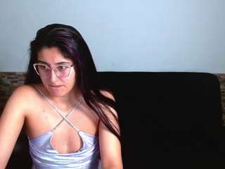 loisfer28 Live Webcam on CamSoda