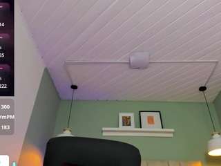 lucy-wiilliams webcam