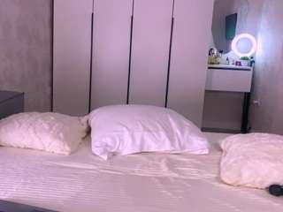 MarqueriteWieberg live webcam show