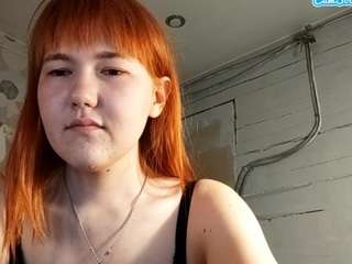 le modèle rosauragalam est en webcam porno dans un show sur le site camsoda, il possède les tags suivants: ahegao,spanking,no drinking,no smoking,orgasm,public,red hair,sexy,skinny,smoking,spank,squirt,naked,squirter,strip,striptease,tattoos,tease,teen (18+),tiny tits
