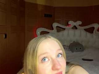 tanishamehdi Live Webcam on CamSoda