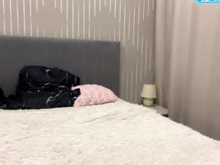 Эта модель сейчас онлайн. tanishamehdi