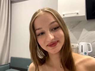 tanishamehdi Live Webcam on CamSoda