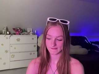 Annie live webcam show