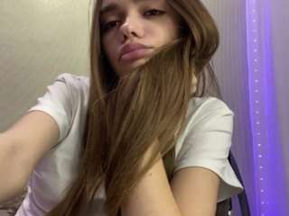 Live webcam model chingtautolo on Soda Cams