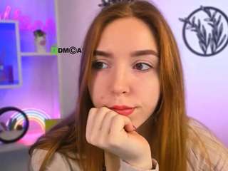 grace-more's CamSoda show and profile