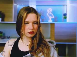 grace-more live cam profile