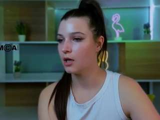 grace-more live cam profile