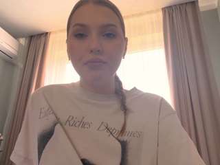 Live webcam model kathleenboecker on Soda Cams