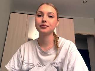 Live webcam model kathleenboecker on Soda Cams