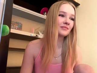 kristaprehn Live Webcam on CamSoda