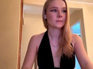 Live webcam model kristaprehn on Soda Cams