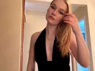 Live webcam model kristaprehn on Soda Cams