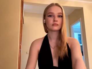 Live webcam model kristaprehn on Soda Cams