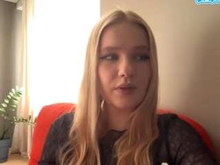 kristaprehn's CamSoda show and profile