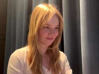 Kristie live webcam show