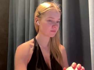 Kristie live webcam show
