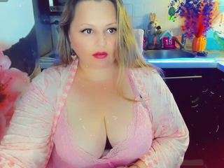 queenmargo18 webcam
