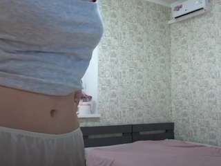 MillaSyphard live cam preview
