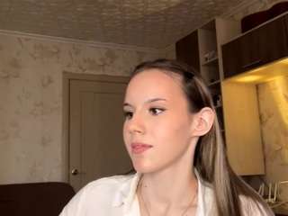 Live webcam model shantellpoppo on Soda Cams