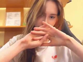 Live webcam model verliehamar on Soda Cams