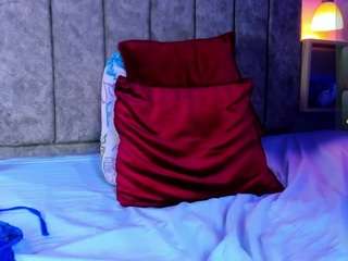 bria-james's CamSoda show and profile