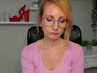 cinderellamoon Live Webcam on CamSoda