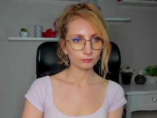 cinderellamoon webcam