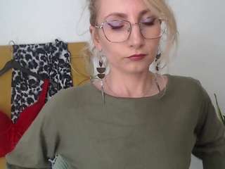 cinderellamoon Live Webcam on CamSoda