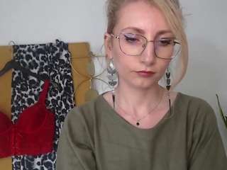 cinderellamoon Live Webcam on CamSoda