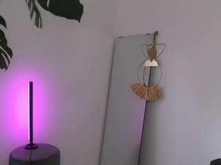 cinderellamoon Live Webcam on CamSoda