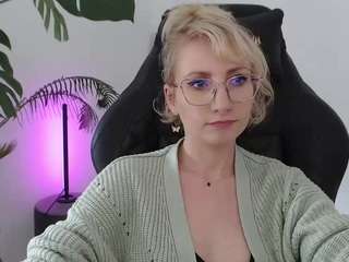 cinderellamoon - Live HD Webcam