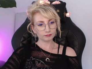cinderellamoon live webcam show