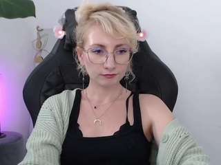 cinderellamoon live webcam show