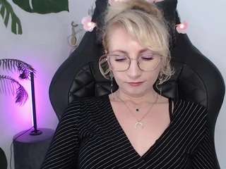 cinderellamoon live webcam show
