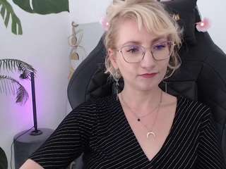 cinderellamoon live webcam show