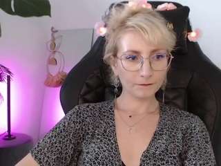 CinderellaMoon live webcam show